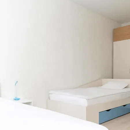 Apart Otel Youthments - Student *